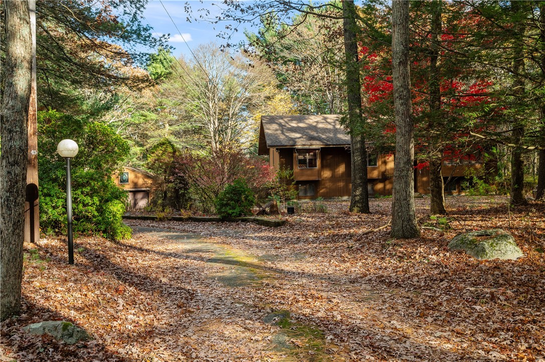 972 Reynolds Road Glocester, RI 02814 - Photo 15 of 40