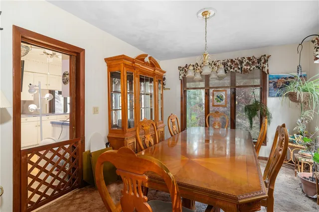 $569,900 | 972 Reynolds Road, Glocester, RI 02814