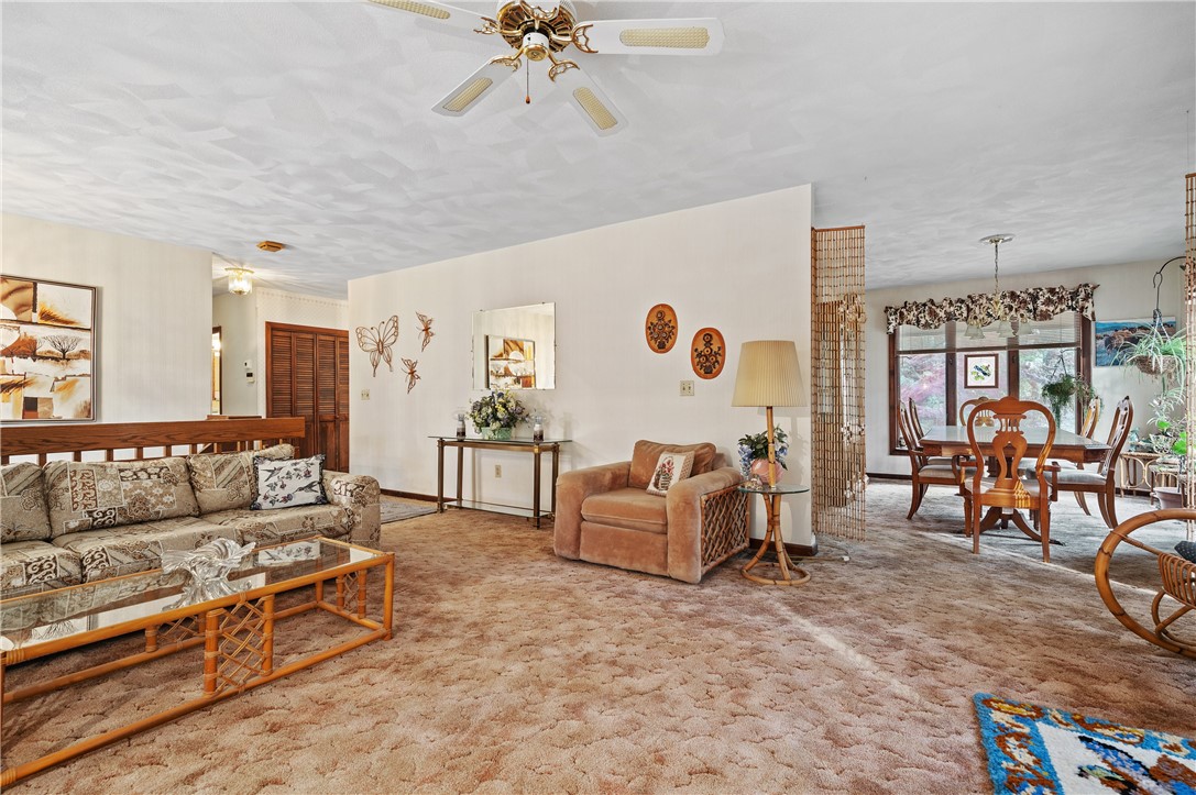 972 Reynolds Road Glocester, RI 02814 - Photo 23 of 40