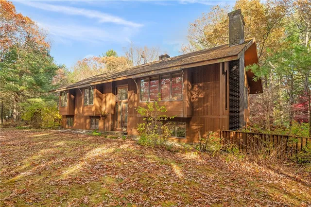 $569,900 | 972 Reynolds Road, Glocester, RI 02814
