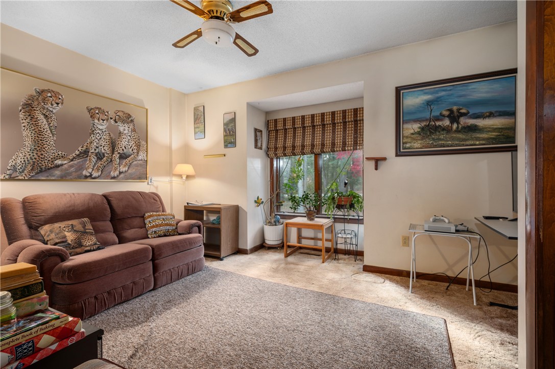 972 Reynolds Road Glocester, RI 02814 - Photo 32 of 40