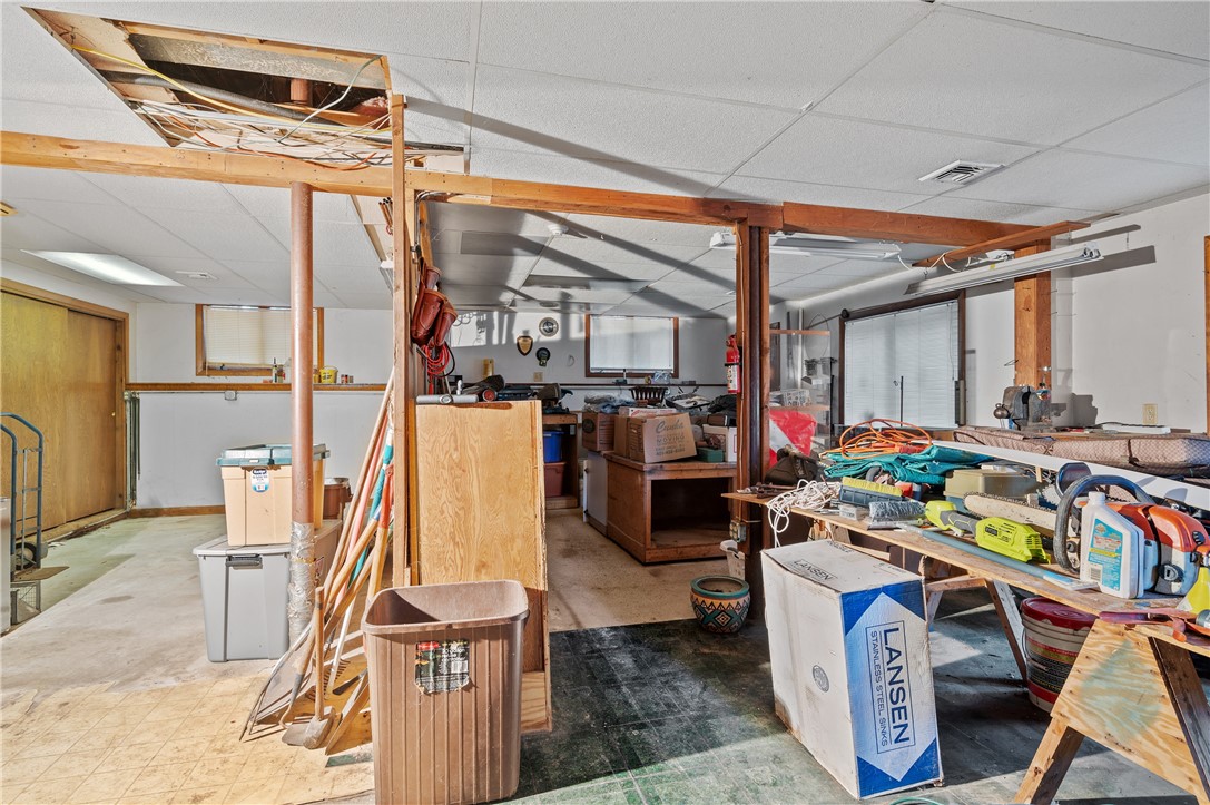 972 Reynolds Road Glocester, RI 02814 - Photo 35 of 40