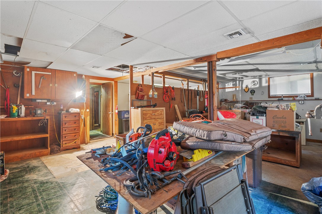 972 Reynolds Road Glocester, RI 02814 - Photo 36 of 40