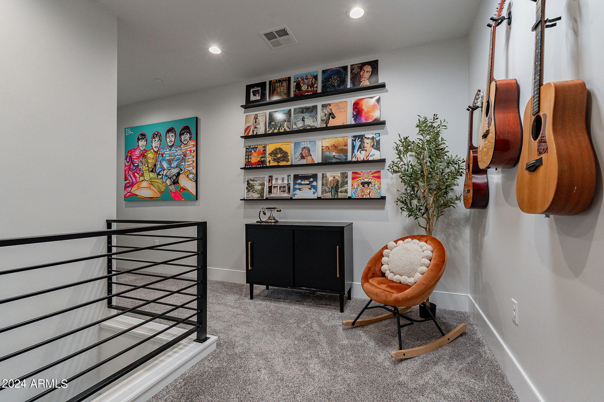 142 East Hearne Way Gilbert, AZ 85234 - Photo 18 of 44 a view of a workspace with furniture