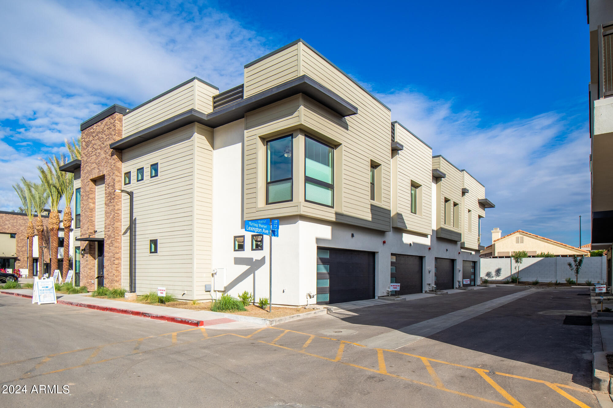 142 East Hearne Way Gilbert, AZ 85234 - Photo 36 of 44 a front view of a house with a yard