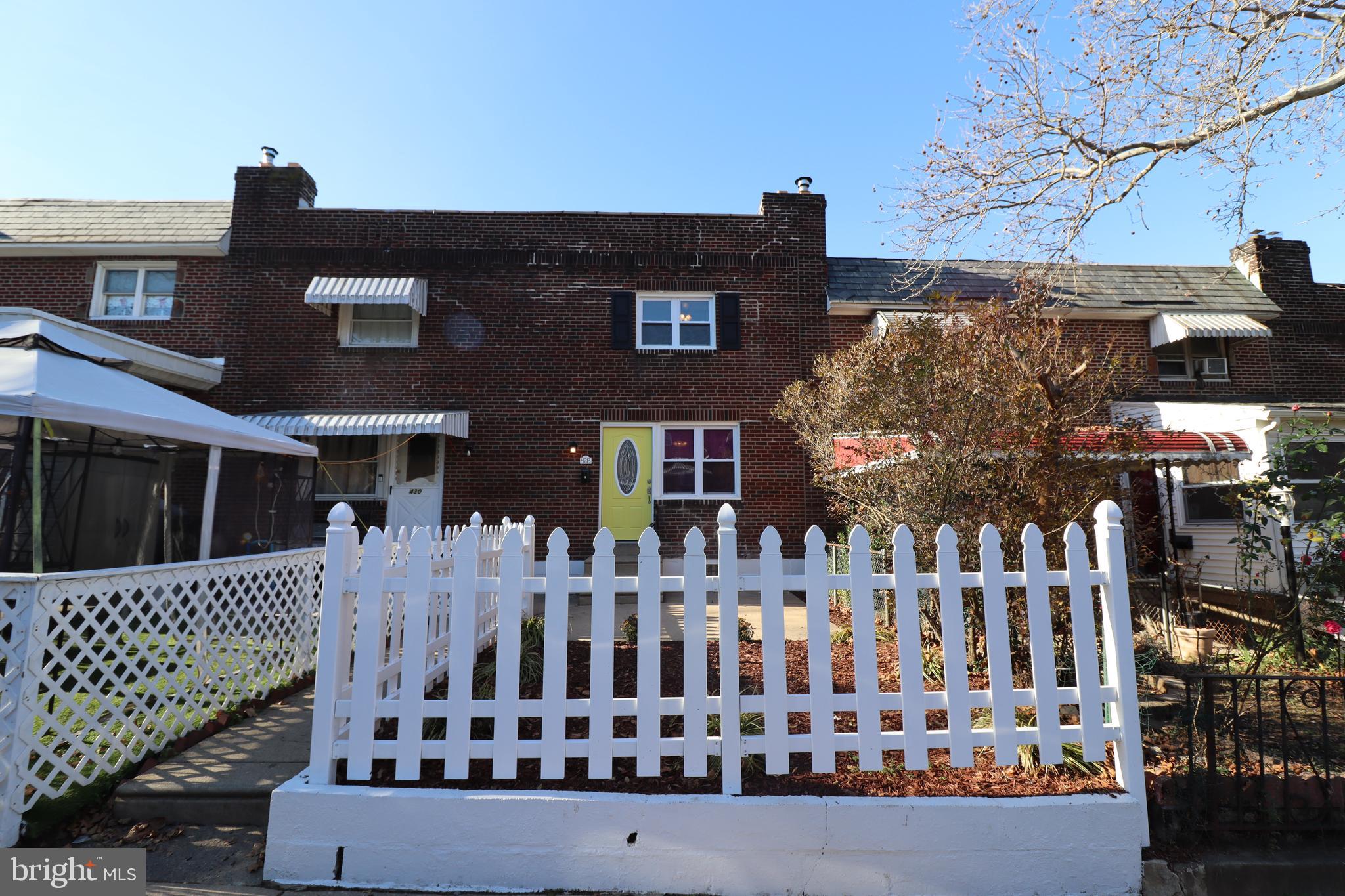 428 Littlecroft Road Upper Darby, PA 19082 - Photo 3 of 25 Charming white picket fence around front of home.