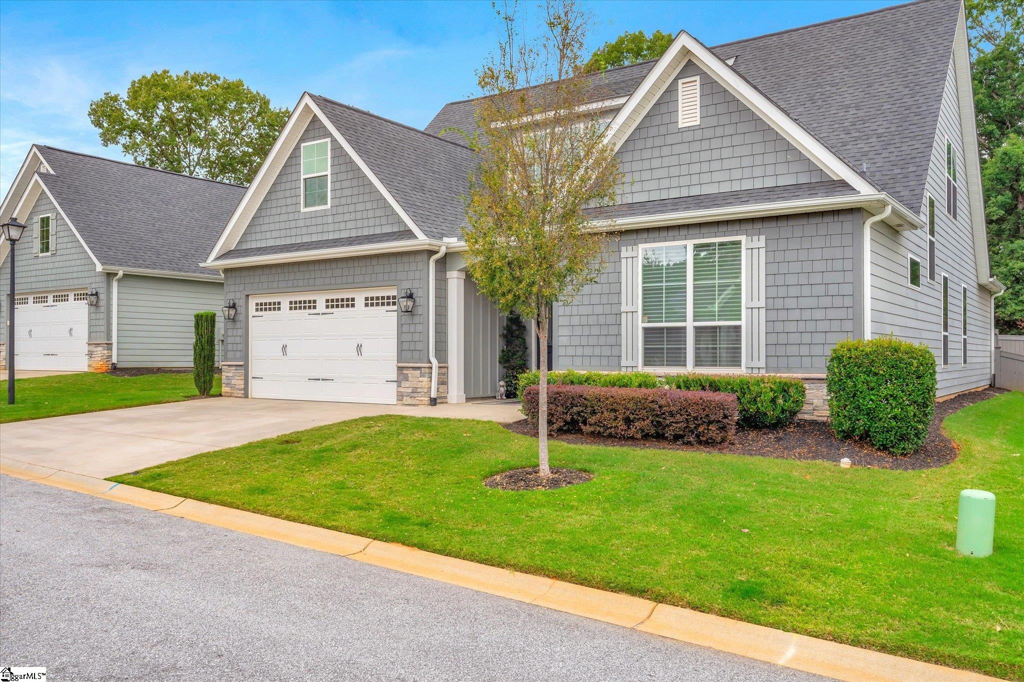 220 Round Stone Way Greenville, SC 29607 - Photo 2 of 34 Gallery Image 2