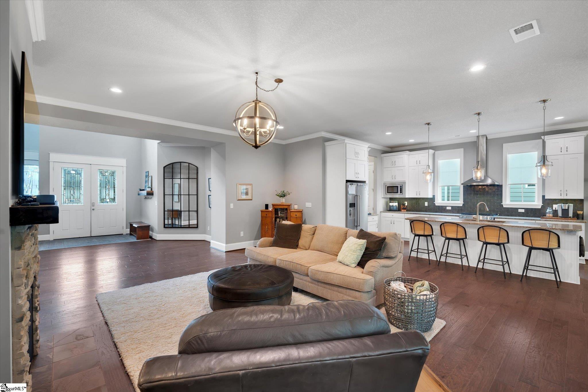 220 Round Stone Way Greenville, SC 29607 - Photo 8 of 34 Gallery Image 8