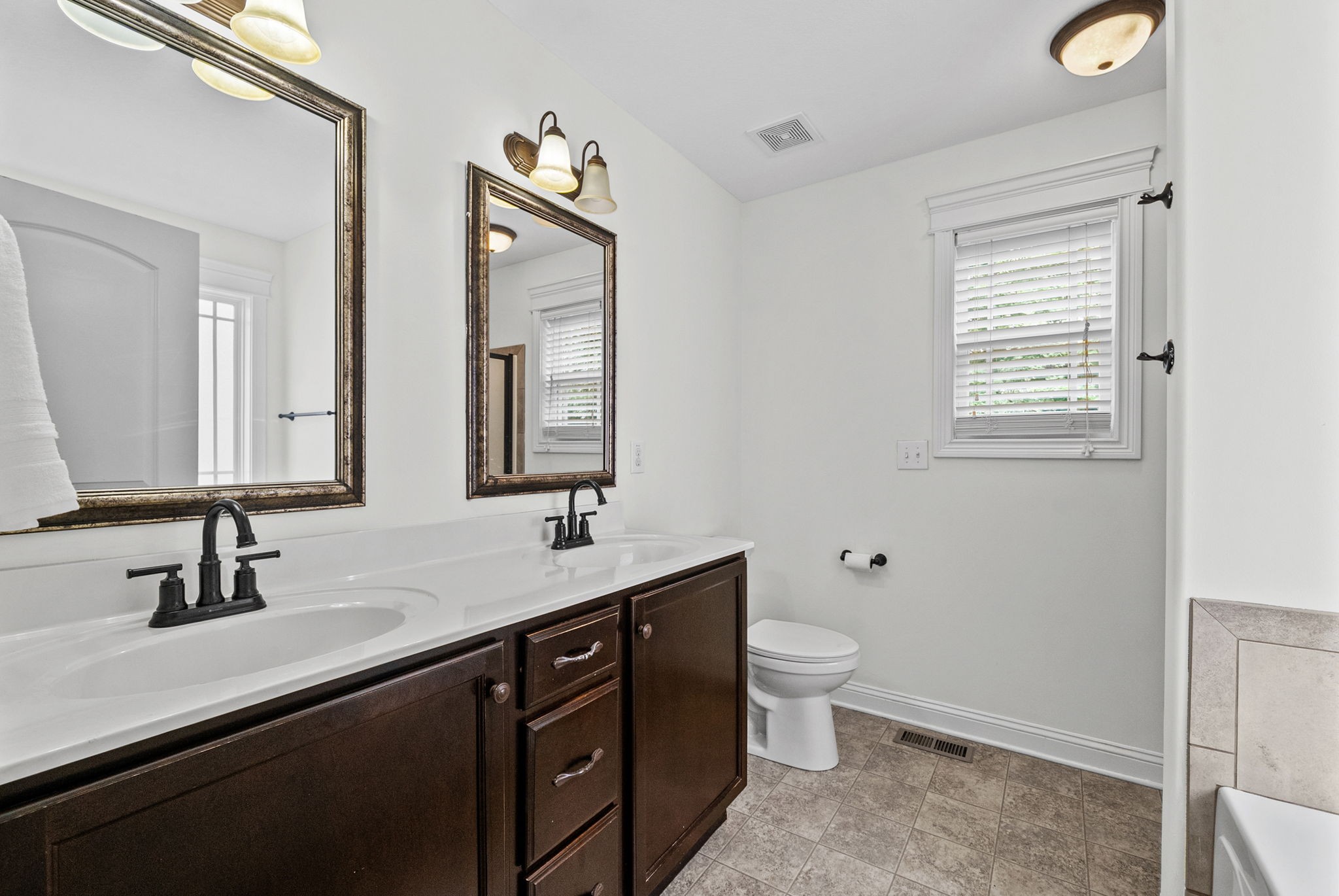538 Current Road Clarksville, TN 37040 - Photo 23 of 41 Gallery Image 23