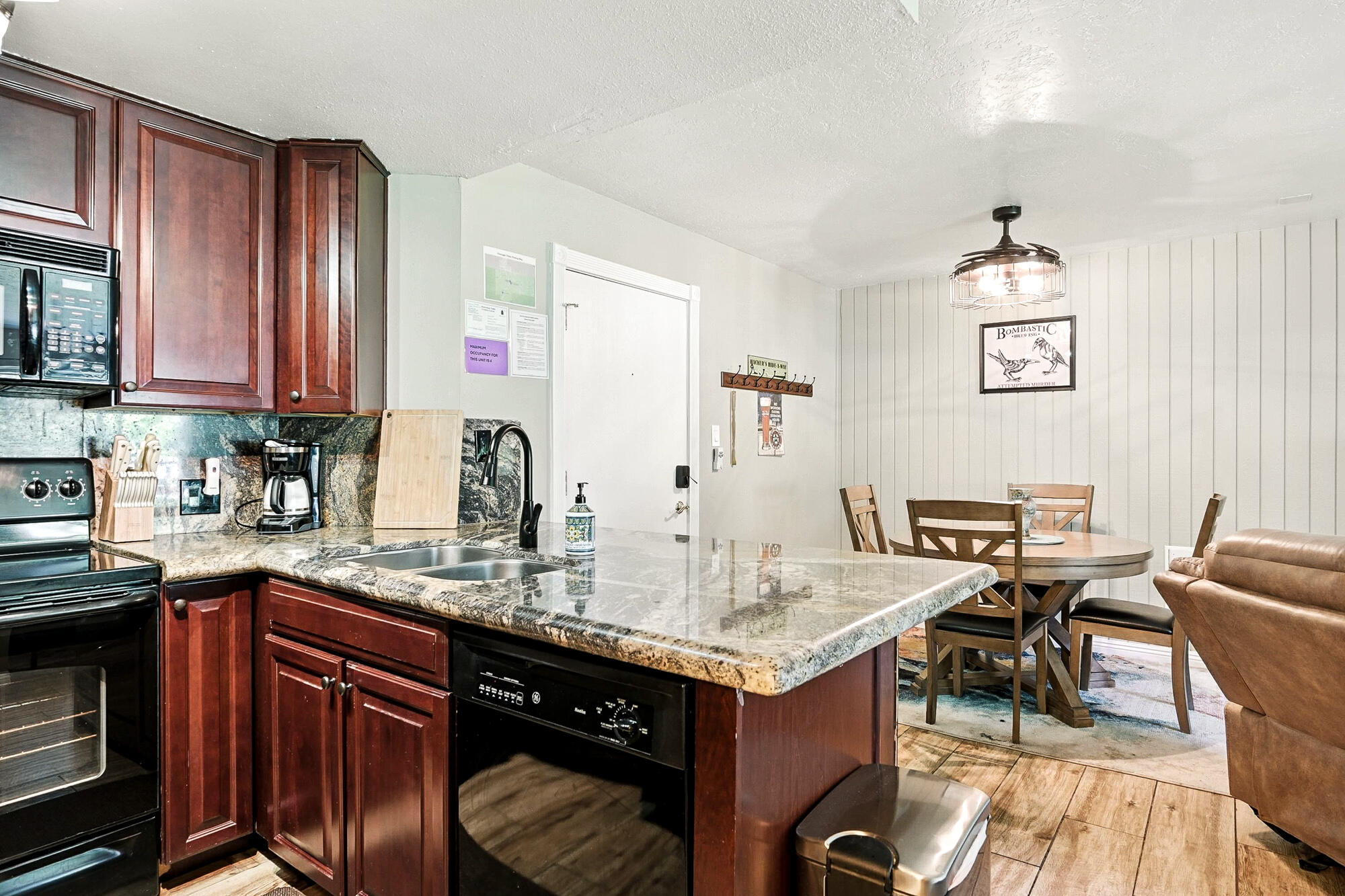 385 South Vasels Road, Unit 4 Brian Head, UT 84719 - Photo 17 of 26 385 Vasels #4-26