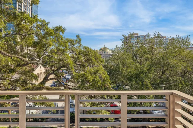 a view of a entryway of the house