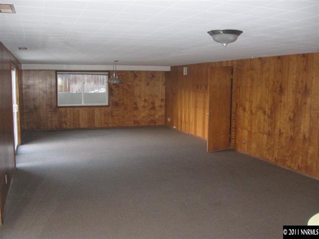 2035 Regent Street Reno, NV 89509 - Photo 9 of 13 a view of an empty room with a window