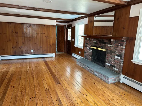 $3,500 | 41 Hartford Pike, Foster, RI 02825