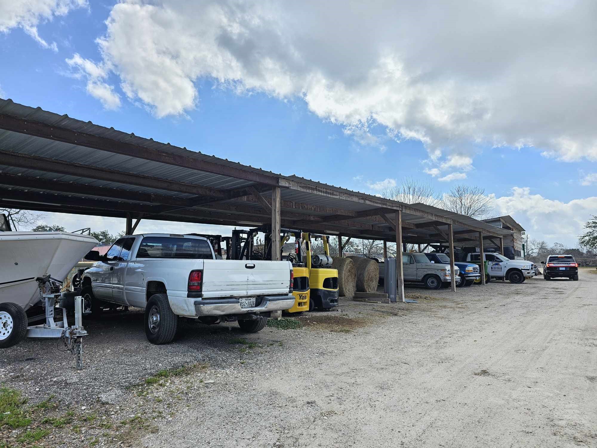 1502 1/2 Jenkins Road Pasadena, TX 77506 - Photo 11 of 15 a view of parking garage with cars