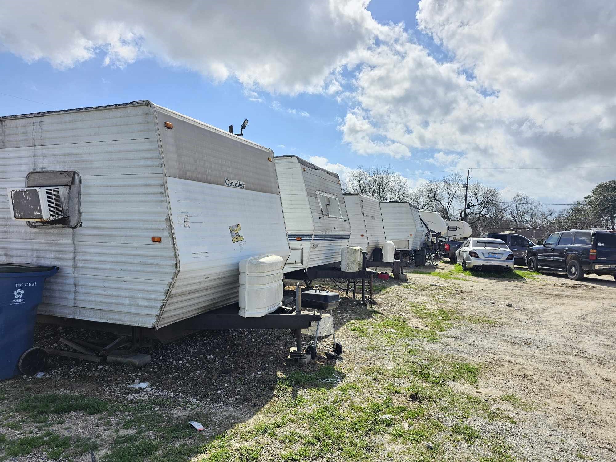 1502 1/2 Jenkins Road Pasadena, TX 77506 - Photo 2 of 15 a view of a back yard of the house
