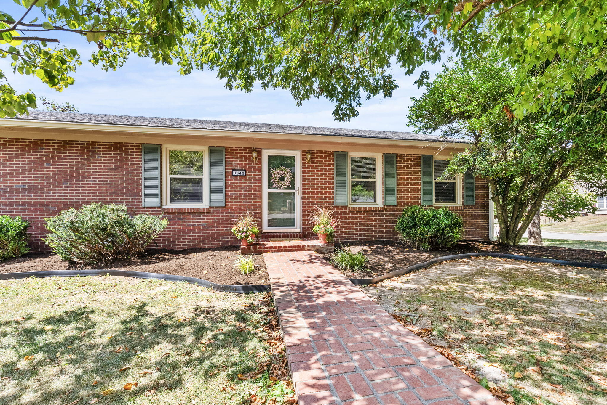 3949 Boston Road Lexington, KY 40514 - Photo 1 of 41 13-web-or-mls-DSC09665