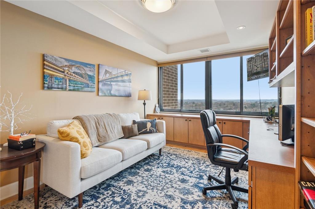 750 Washington Road, Unit 1507 Pittsburgh, PA 15228 - Photo 24 of 38 Gallery Image 24