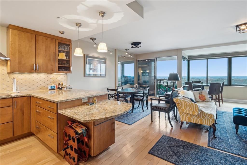 750 Washington Road, Unit 1507 Pittsburgh, PA 15228 - Photo 8 of 38 Gallery Image 8