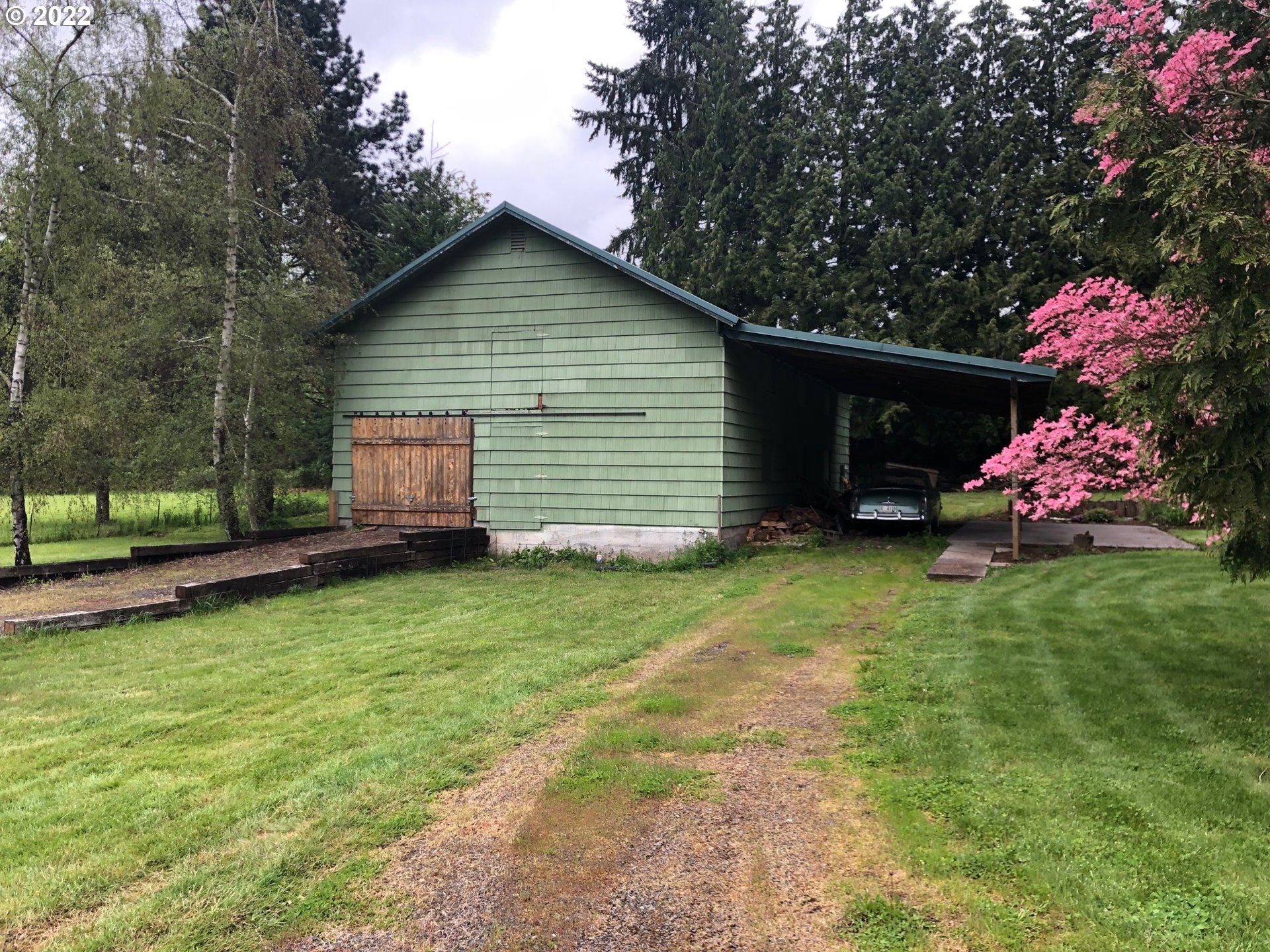 27565 Southeast Haley Road Boring, OR 97009 - Photo 27 of 32 Barn