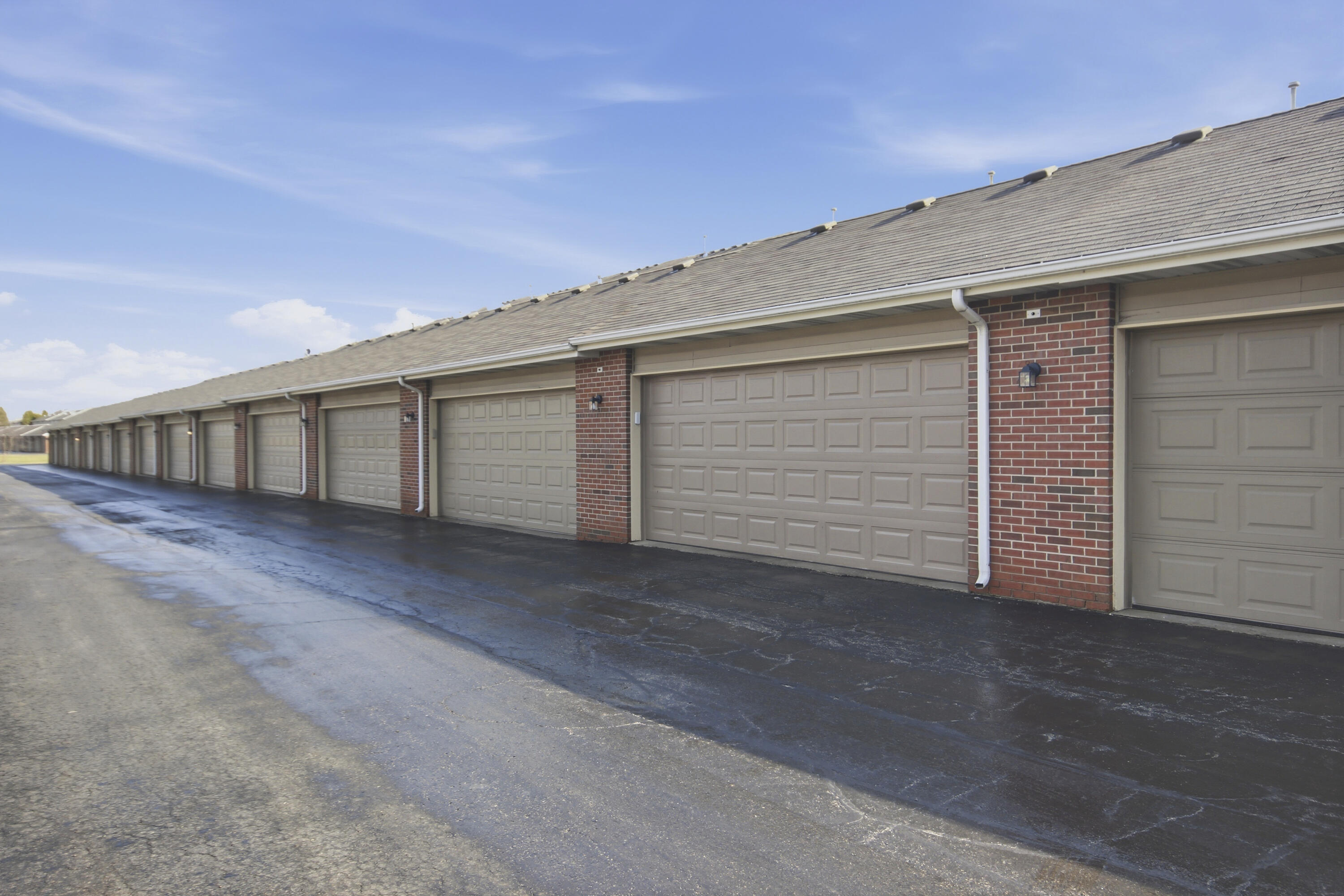11834 Broadway Crown Point, IN 46307 - Photo 16 of 19 3000x2000