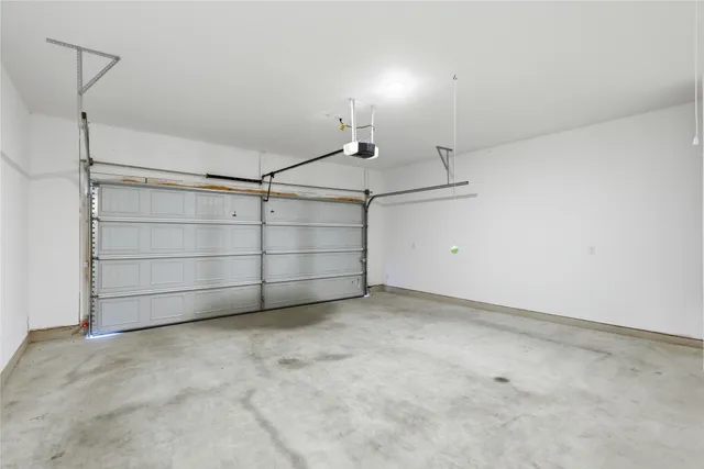 $1,999 | 209 Thurman Holt Road, Hutto, TX 78634