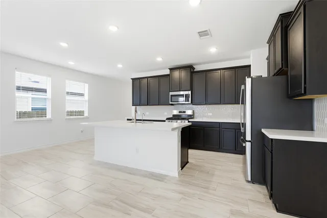 $1,999 | 209 Thurman Holt Road, Hutto, TX 78634