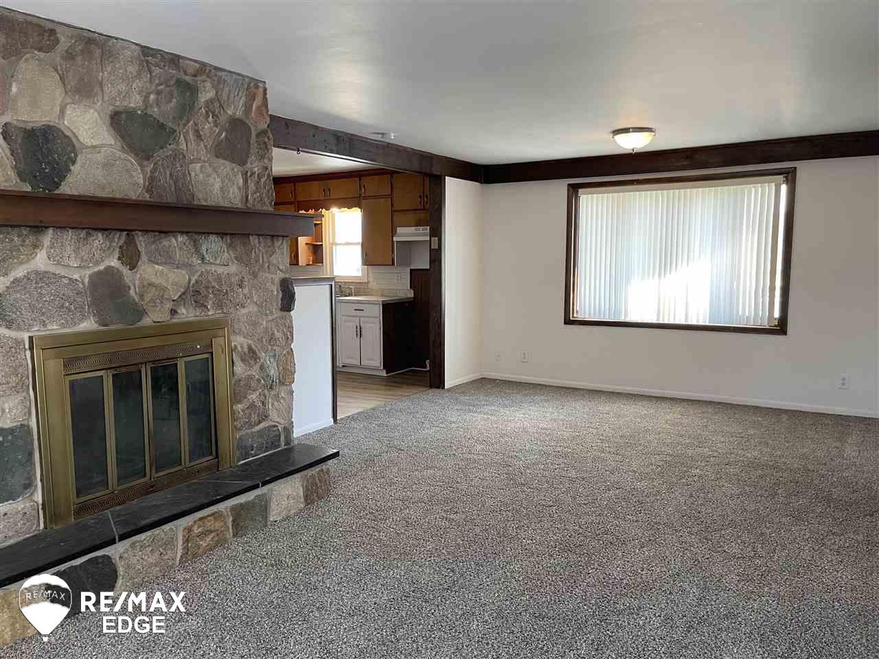 6373 North State Road Davison, MI 48423 - Photo 5 of 17 50064578-4.JPG