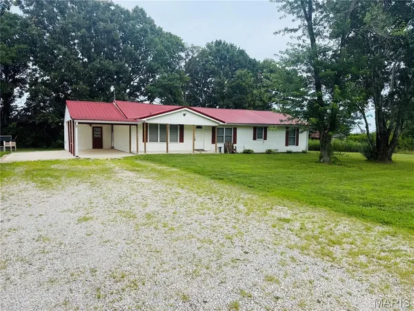 $199,900 | 28120 County Road 6150, Edgar Springs, MO 65462
