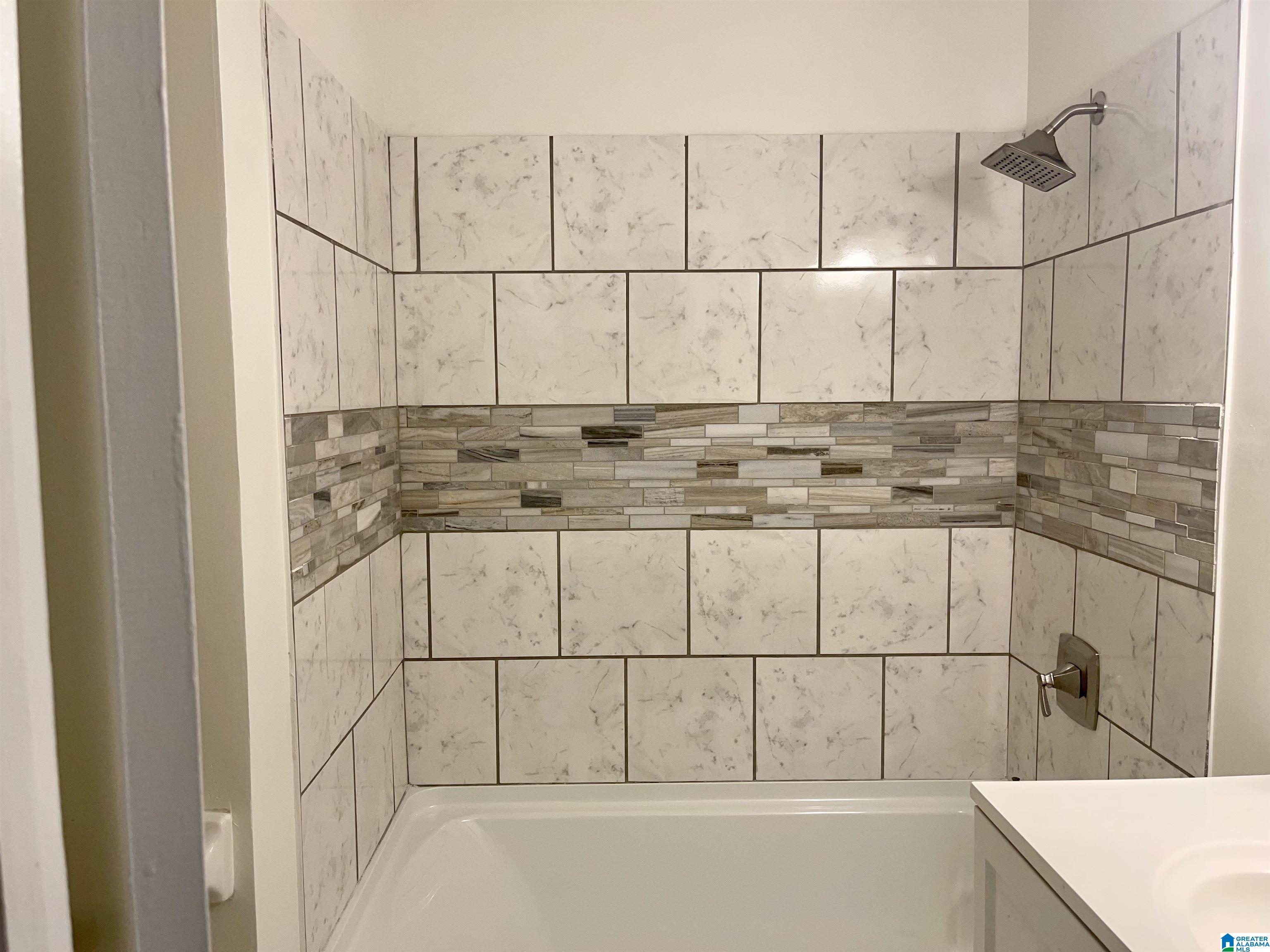 305 Forest Lane Adamsville, AL 35005 - Photo 12 of 29