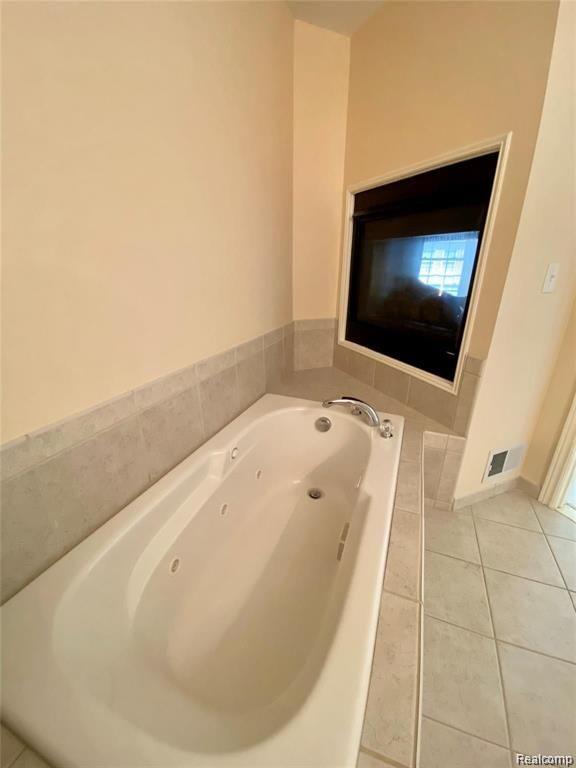 341 Village Way South Canton, MI 48188 - Photo 22 of 34