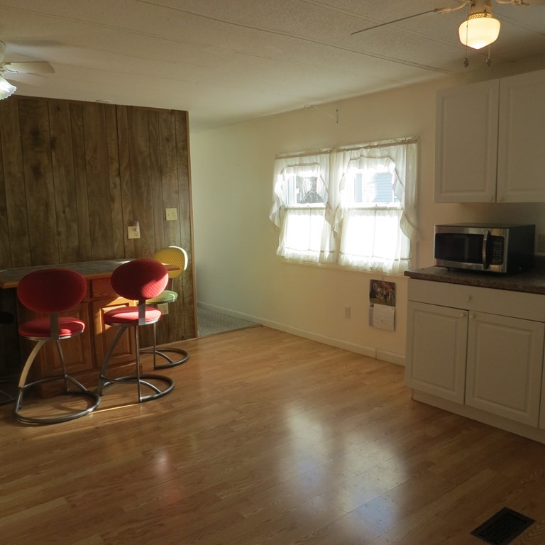 66 Holly Road Taunton, MA 02780 - Photo 12 of 24 Gallery Image 12
