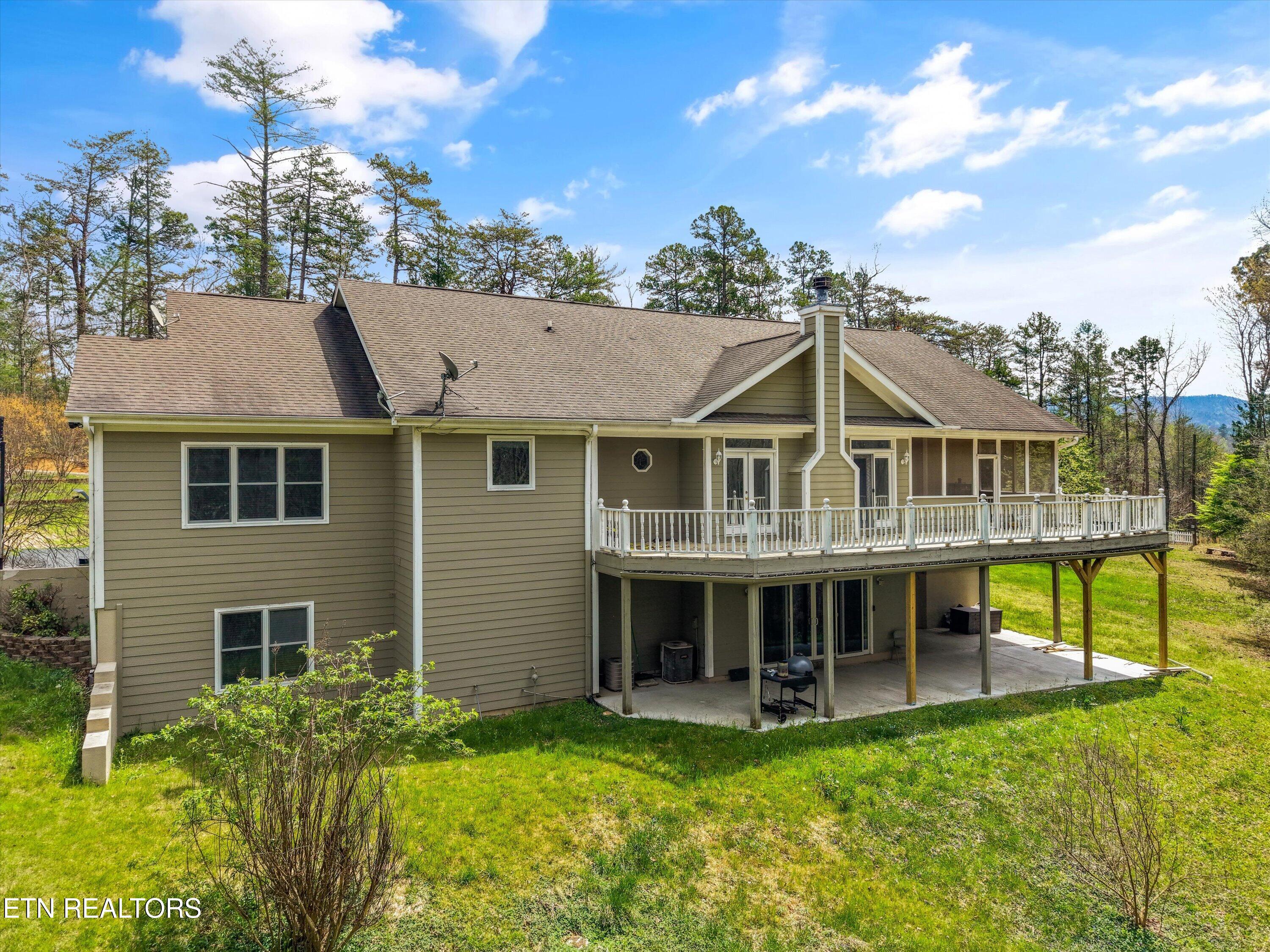 117 Cooper Road Tallassee, TN 37878 - Photo 39 of 51 Back Exterior