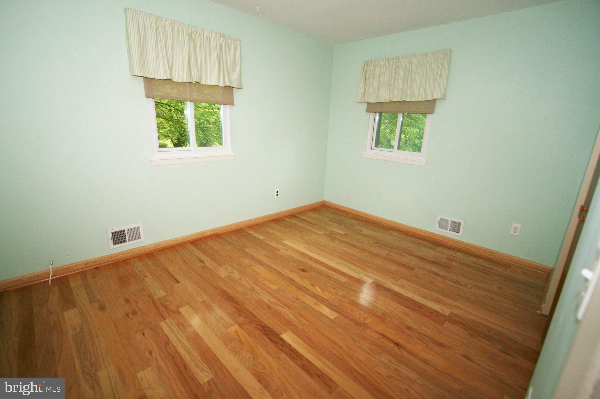 5332 Lightning View Road Columbia, MD 21045 - Photo 13 of 23 Bedroom