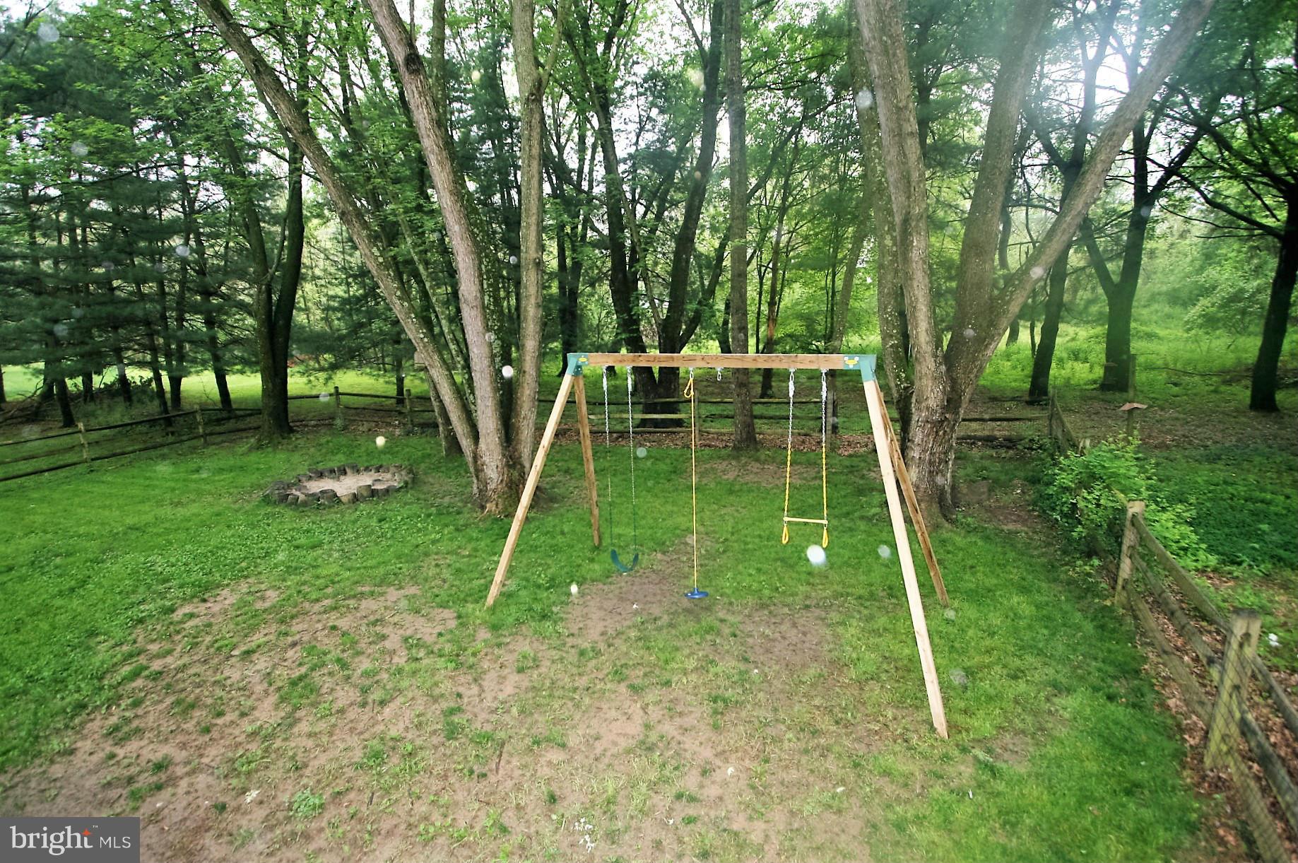 5332 Lightning View Road Columbia, MD 21045 - Photo 20 of 23 BACKS TO OPEN SPACE