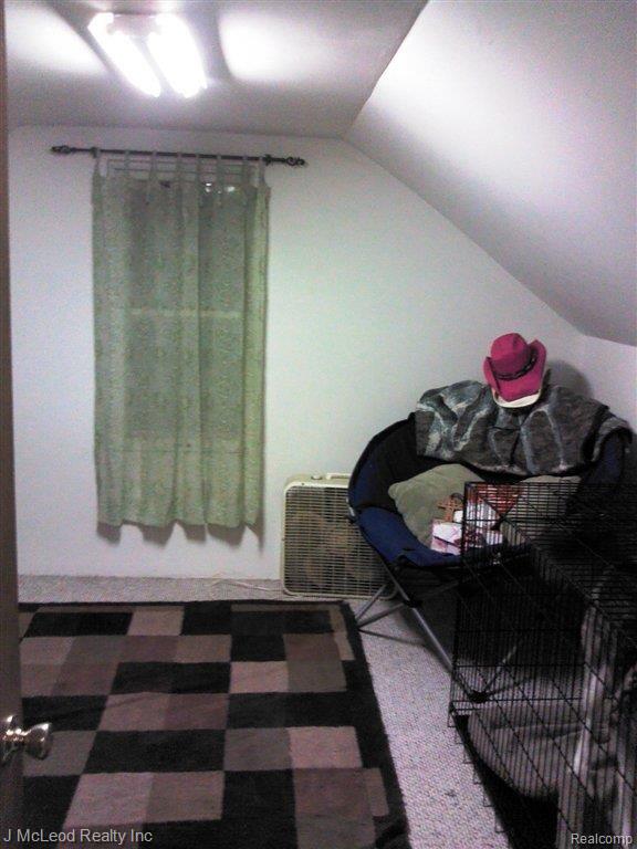 8821 Barnes Road Millington, MI 48746 - Photo 11 of 13 IMG_20120203_181432.jpg