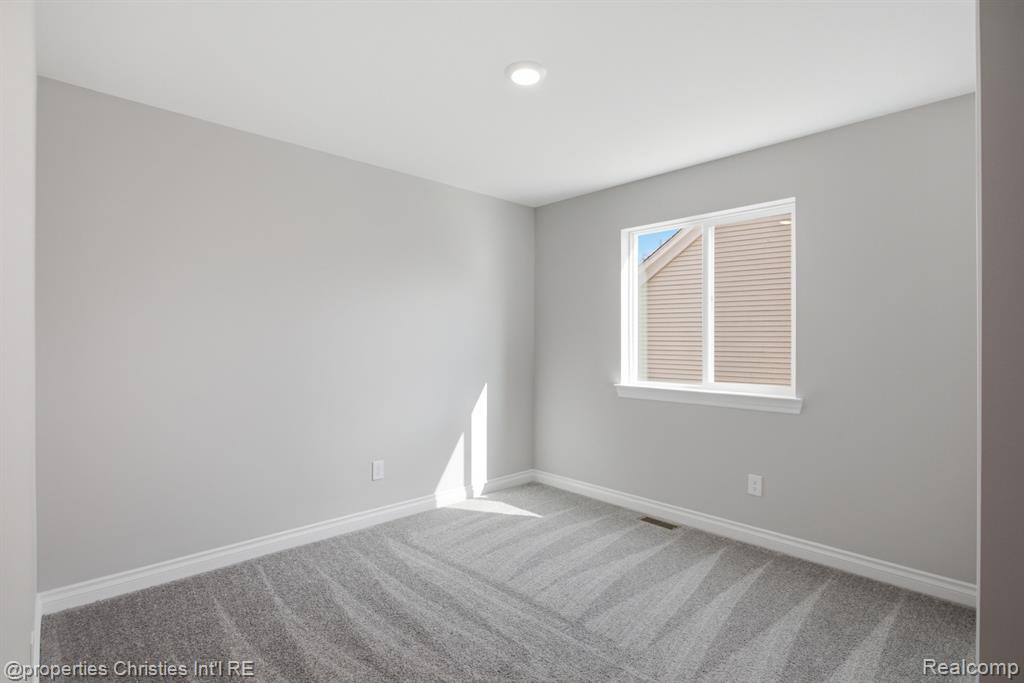 23397 Crescent Ridge Drive New Boston, MI 48164 - Photo 22 of 28