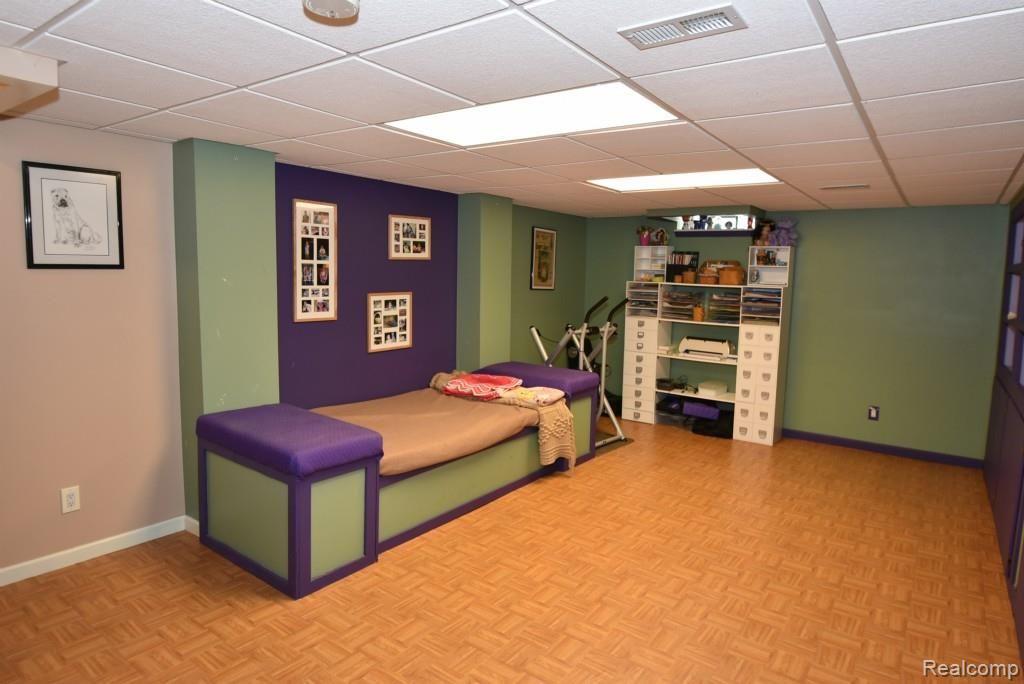 2842 Gerald Avenue Rochester, MI 48307 - Photo 34 of 40 Finished Basement