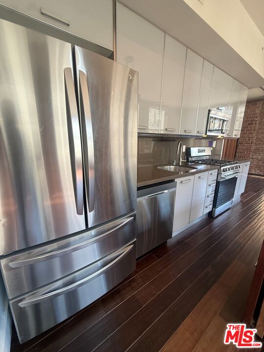 460 South Spring Street, Unit 1011 Los Angeles, CA 90013 - Photo 16 of 36 Gallery Image 16