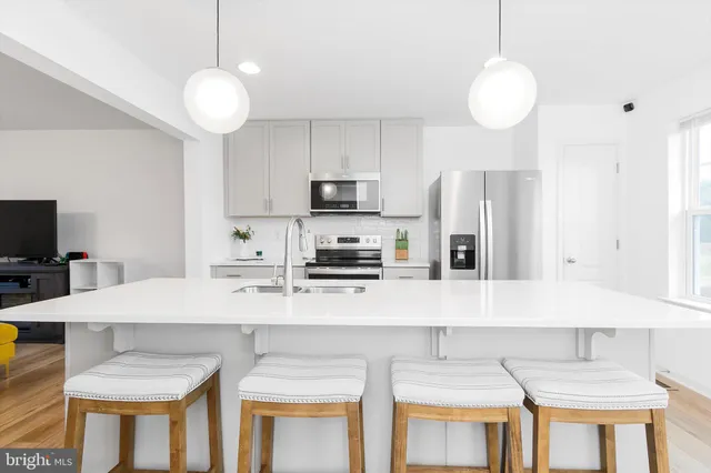 $279,000 | 18 Needle Court, Bunker Hill, WV 25413