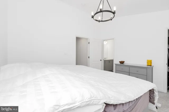 $279,000 | 18 Needle Court, Bunker Hill, WV 25413