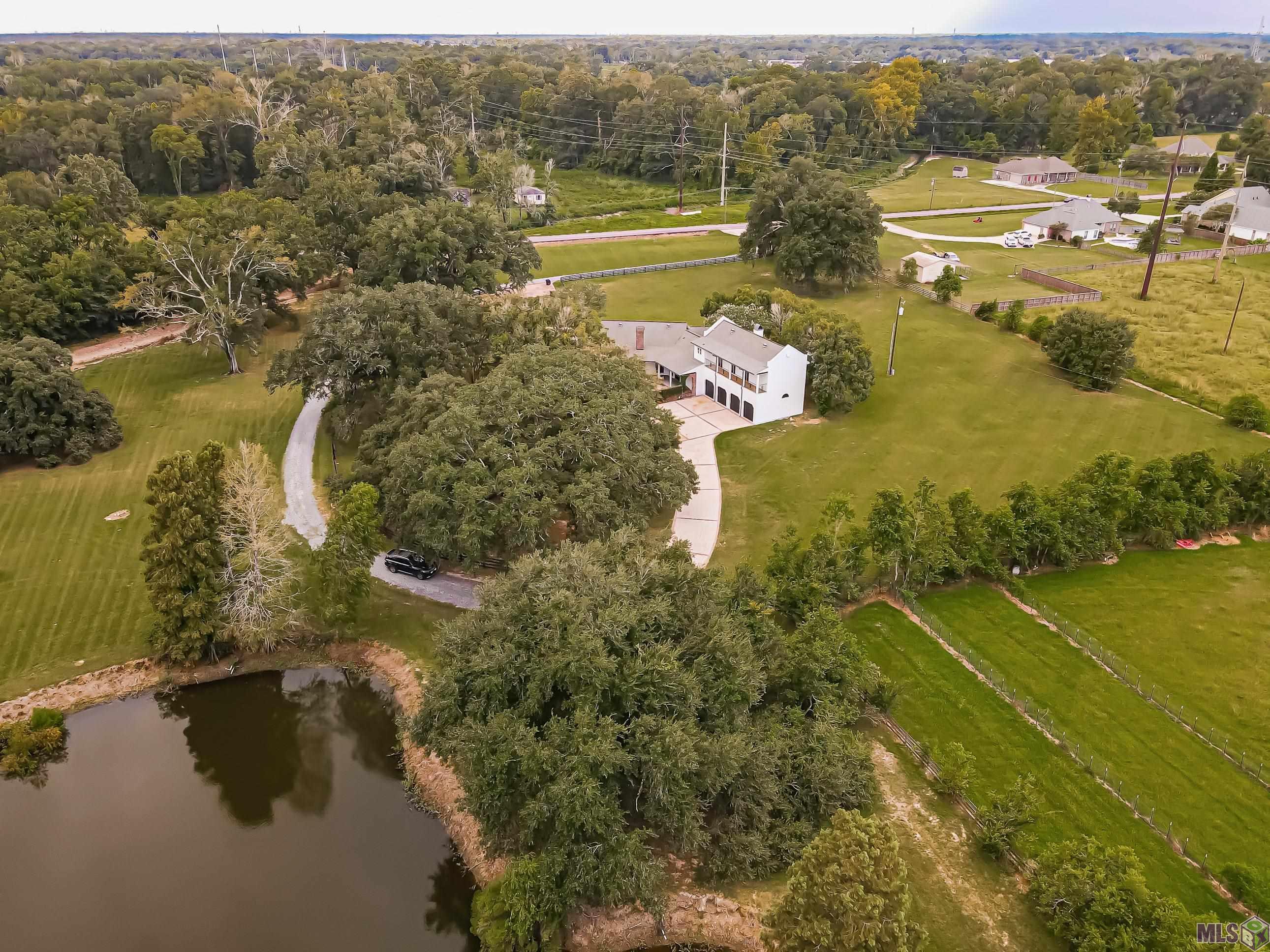 38430 Henry Road Prairieville, LA 70769 - Photo 1 of 42 Gallery Image 1