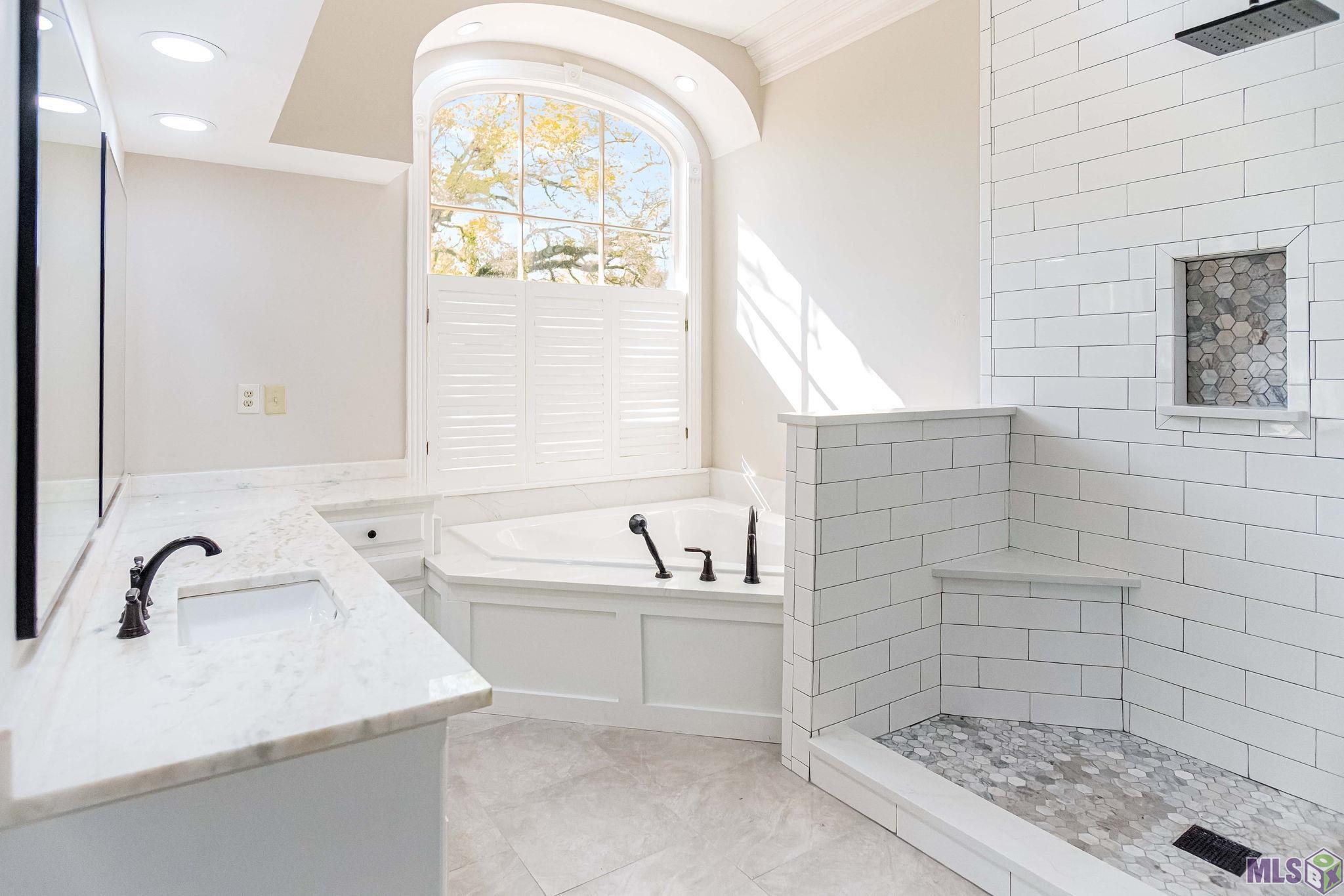 38430 Henry Road Prairieville, LA 70769 - Photo 21 of 42 Gallery Image 21