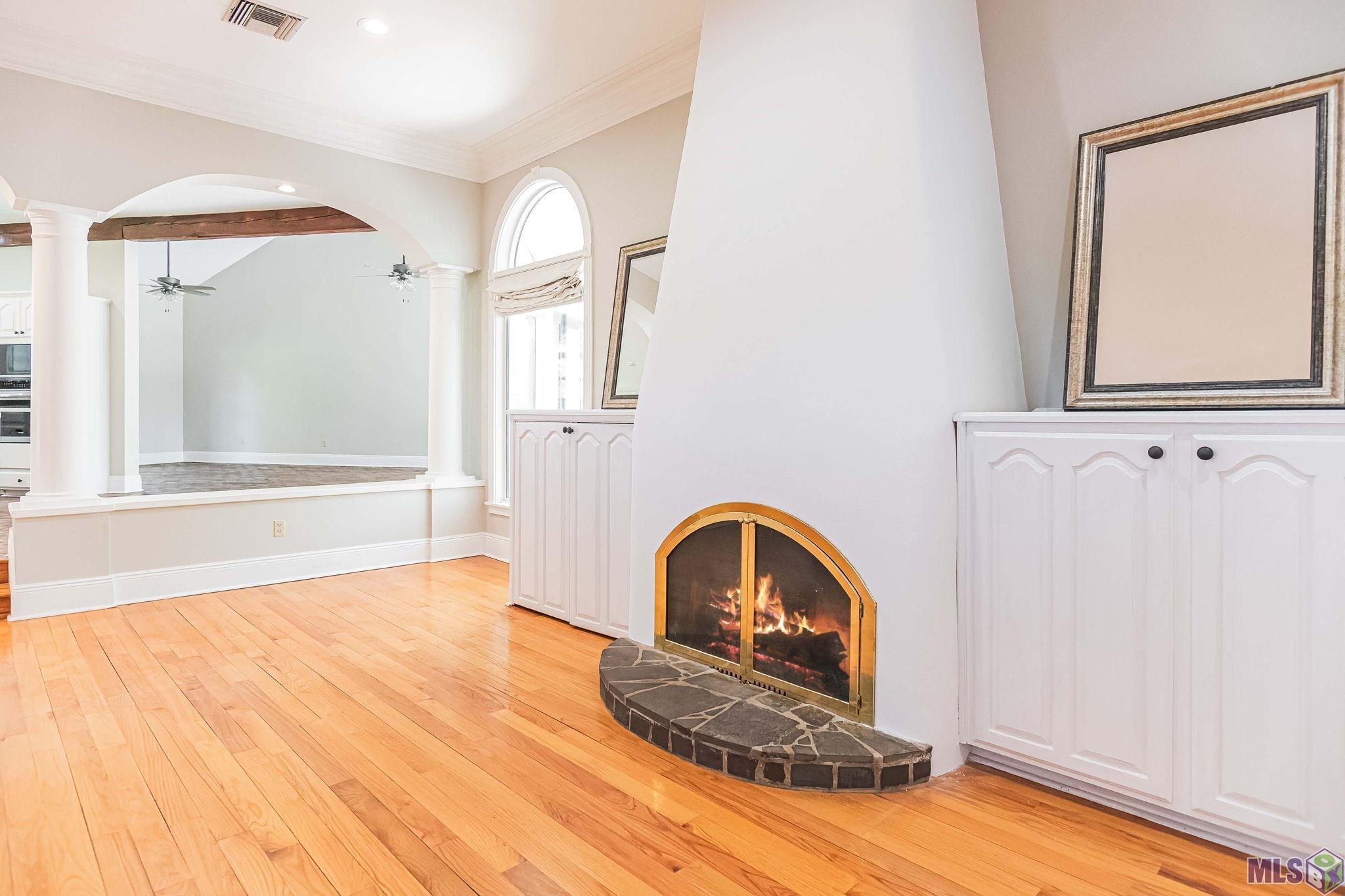 38430 Henry Road Prairieville, LA 70769 - Photo 7 of 42 Gallery Image 7
