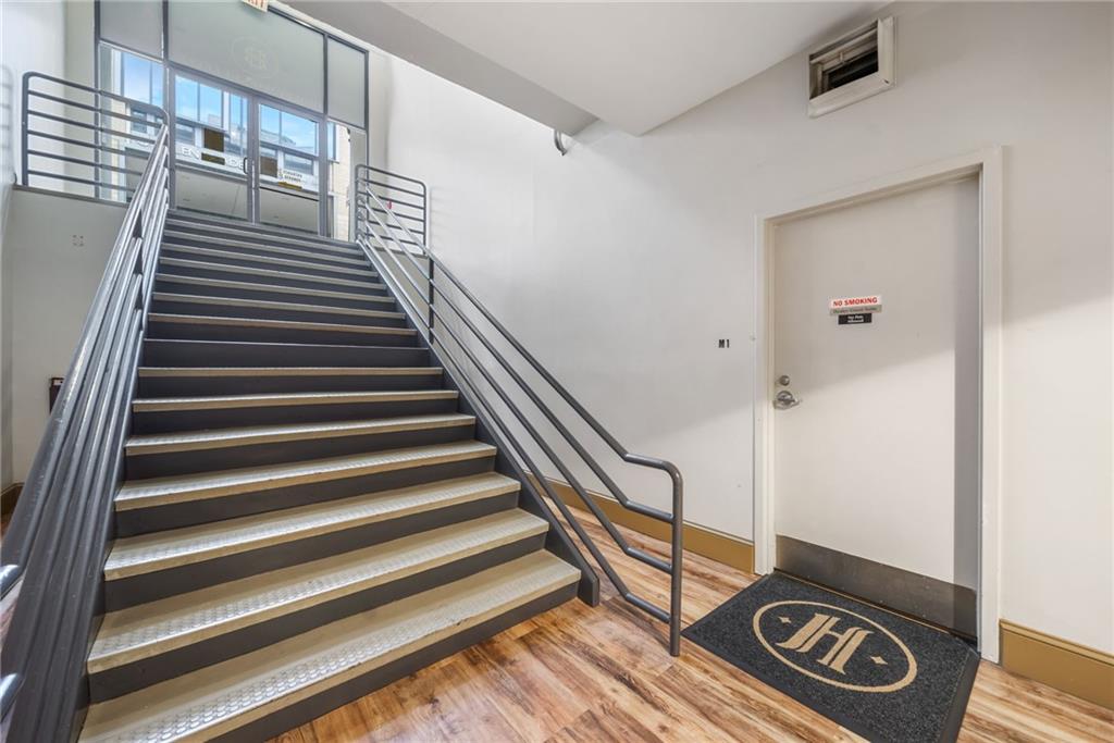 57 Forsyth Street Northwest, Unit 16G Atlanta, GA 30303 - Photo 30 of 32 a view of entryway