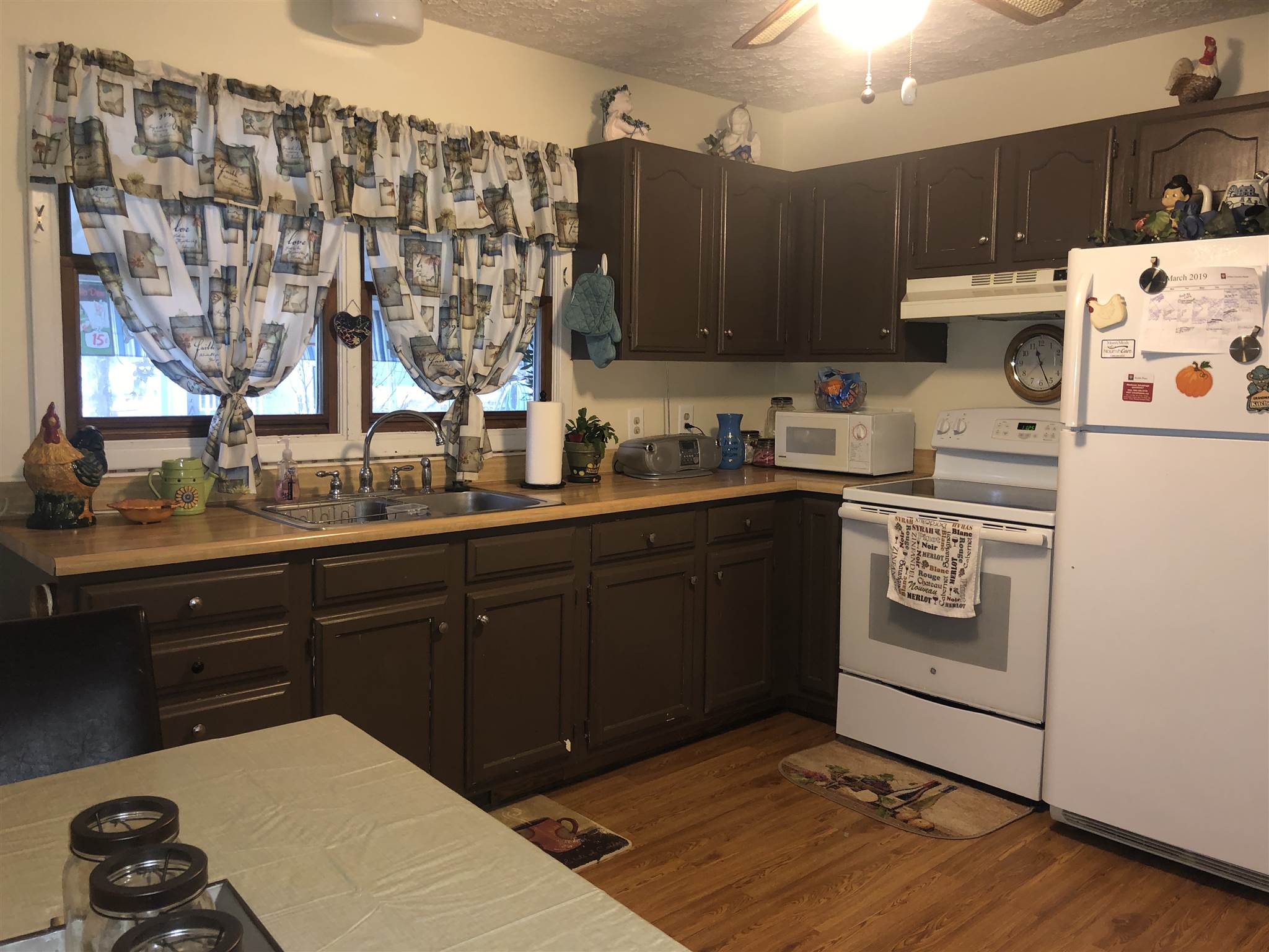 2690 Old St Road Bedford, IN 47421 - Photo 3 of 10