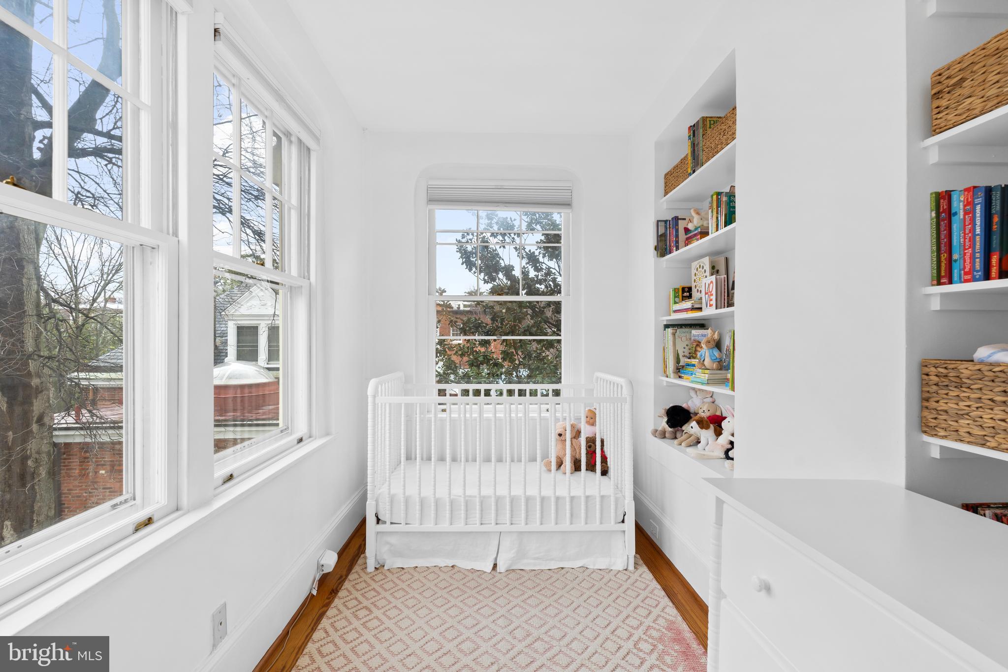 1657 31st Street Northwest, Unit 301 Washington, DC 20007 - Photo 13 of 38