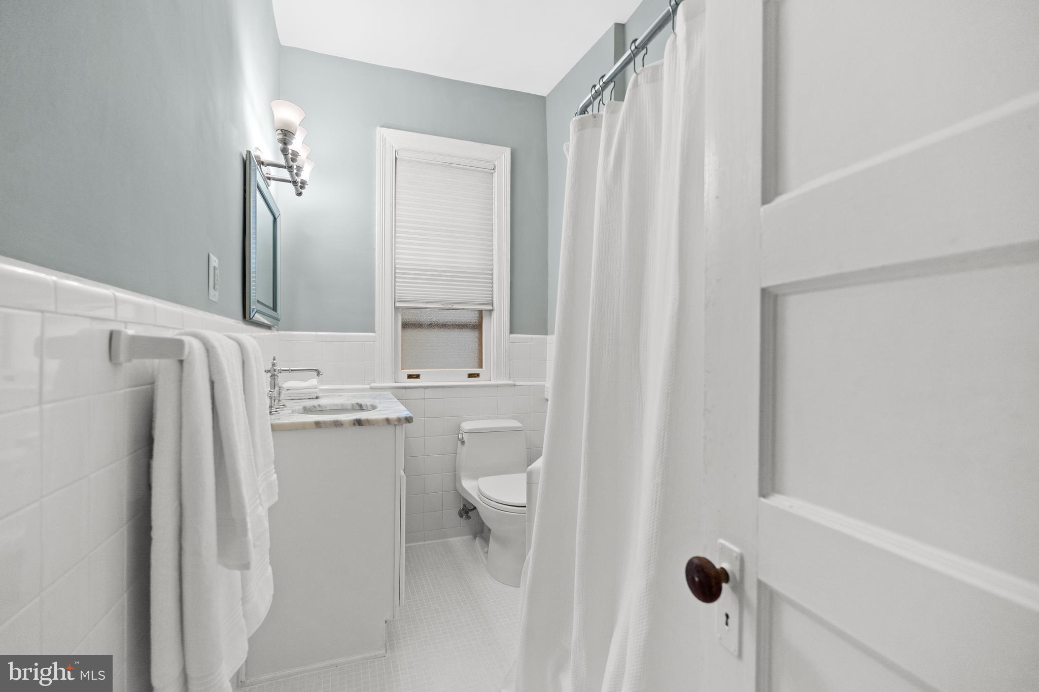 1657 31st Street Northwest, Unit 301 Washington, DC 20007 - Photo 18 of 38