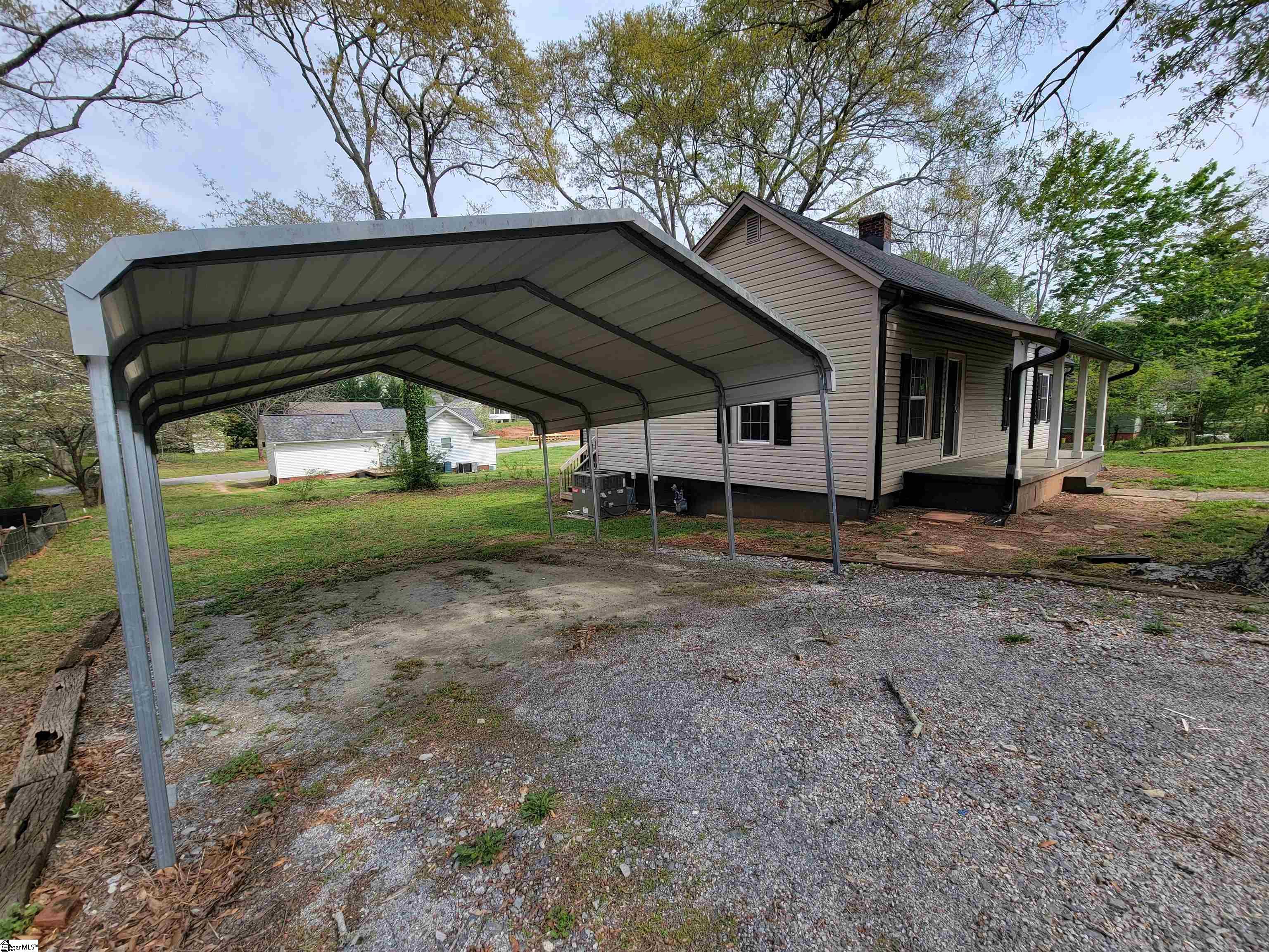 10 Clemson Street Liberty, SC 29657 - Photo 3 of 23 Gallery Image 3