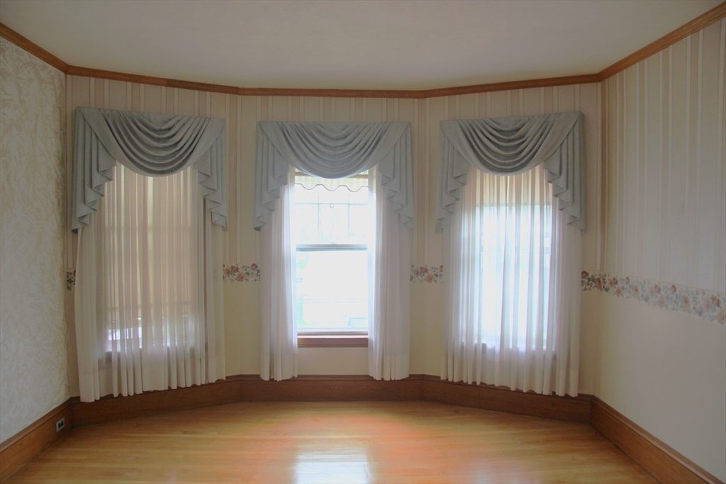 14 Reed Street, Unit 14 Lexington, MA 02421 - Photo 2 of 21