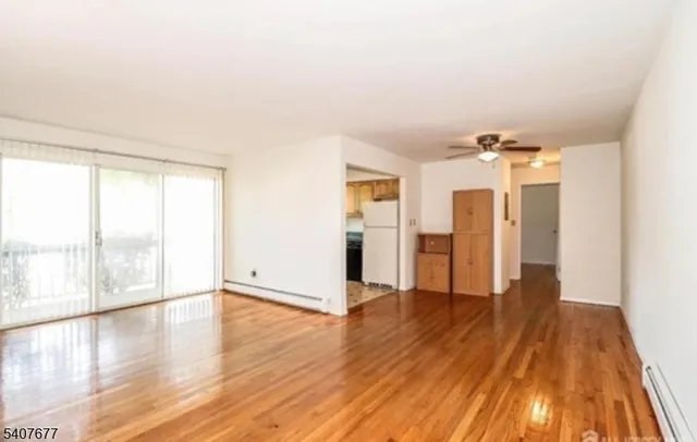 $1,900 | 18 Deanna Drive, Unit 37, Hillsborough, NJ 08844